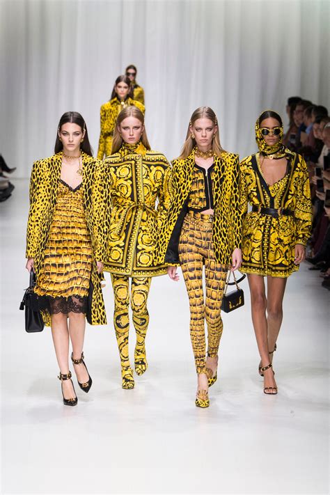 porta stile versace|versace clothing line.